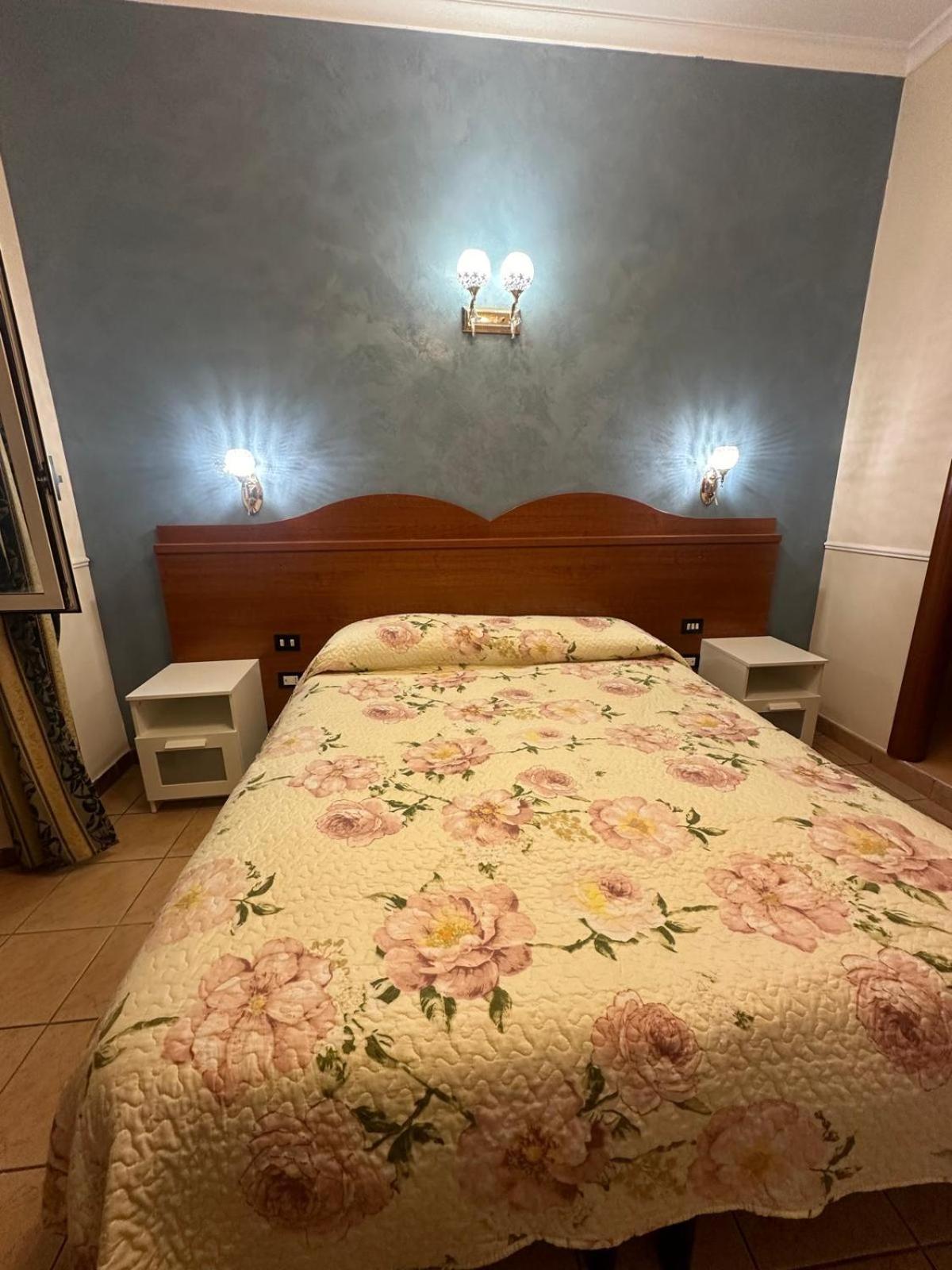 Near Termini Station Hotel Rome Exterior photo